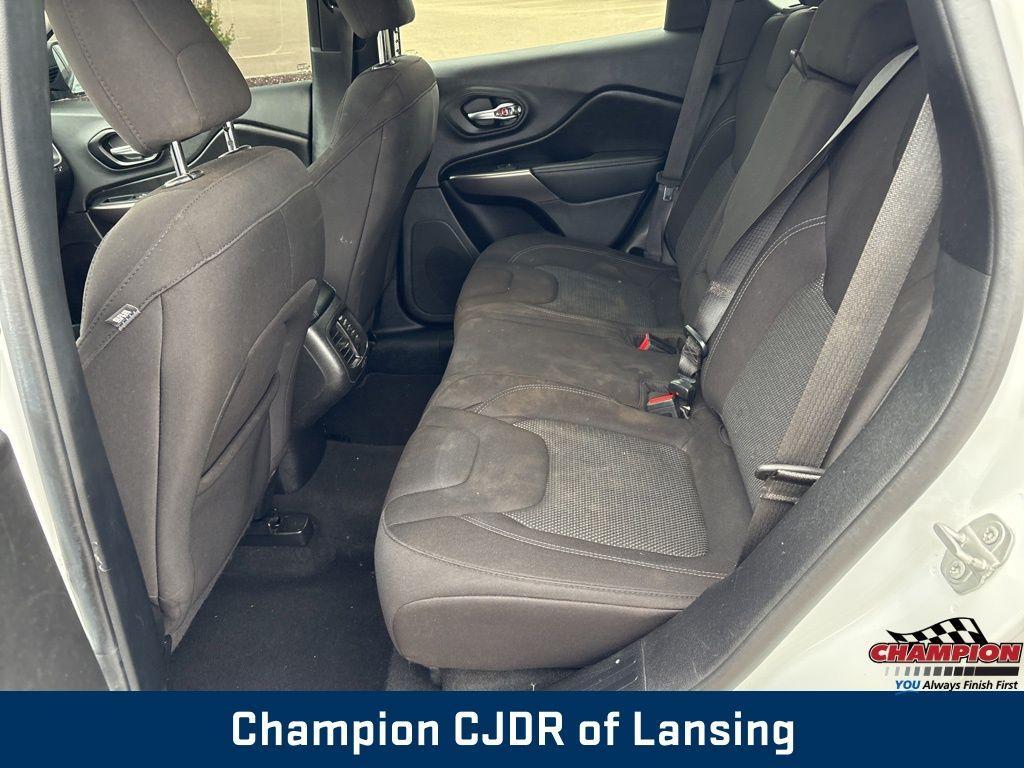 used 2021 Jeep Cherokee car, priced at $15,981