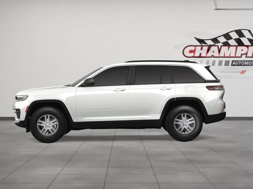 new 2025 Jeep Grand Cherokee car, priced at $36,380