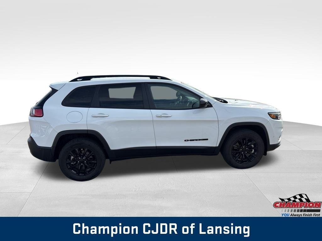 used 2023 Jeep Cherokee car, priced at $25,286