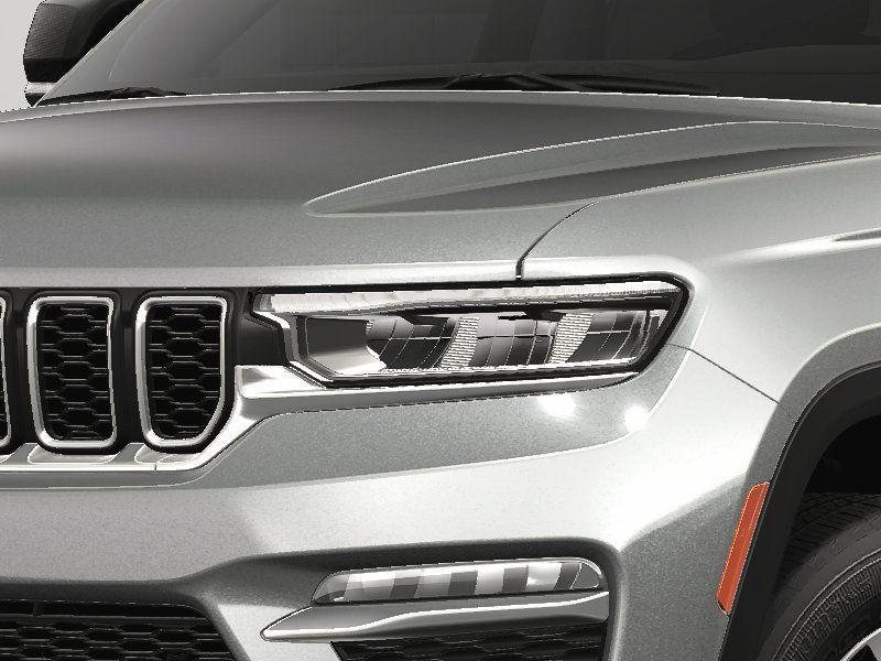 new 2025 Jeep Grand Cherokee car, priced at $48,392