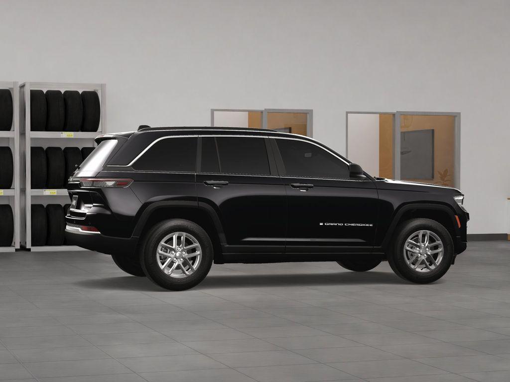 new 2025 Jeep Grand Cherokee car, priced at $41,128