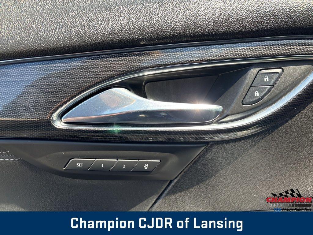 used 2022 Buick Envision car, priced at $22,234