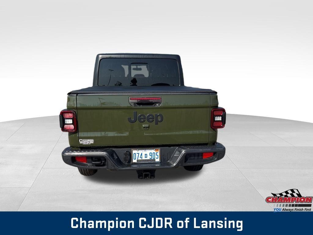 used 2022 Jeep Gladiator car, priced at $33,324