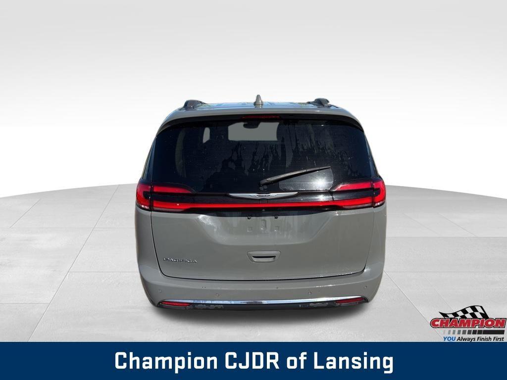 used 2022 Chrysler Pacifica car, priced at $24,272