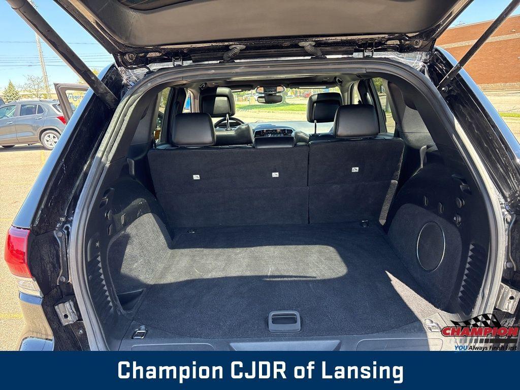 used 2020 Jeep Grand Cherokee car, priced at $19,324