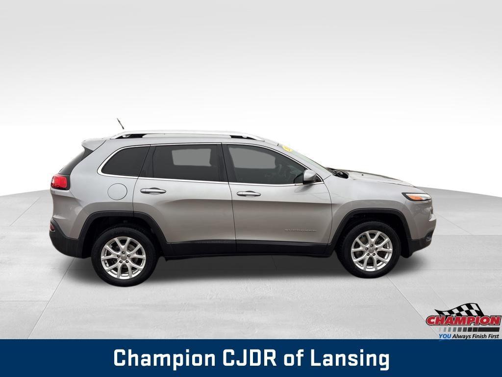 used 2018 Jeep Cherokee car, priced at $10,954