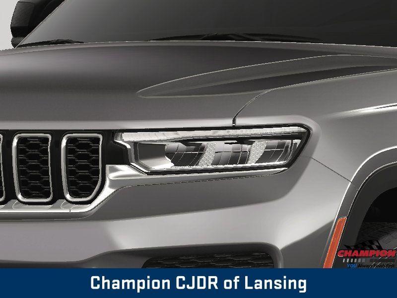 new 2025 Jeep Grand Cherokee car, priced at $40,627