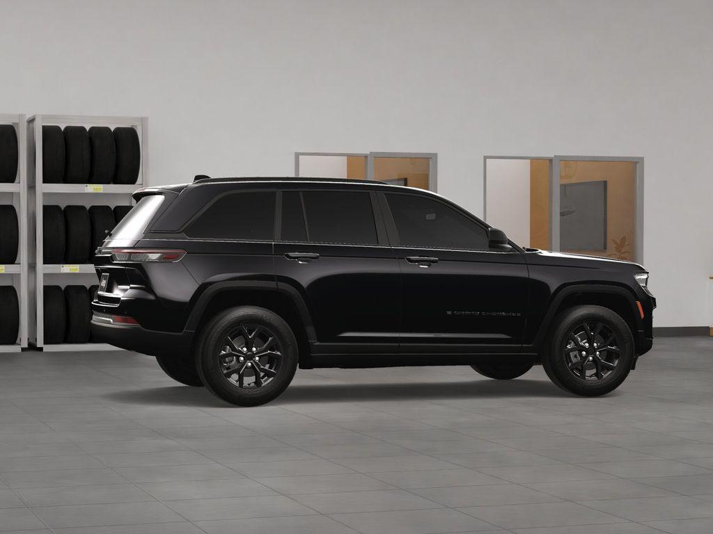 new 2025 Jeep Grand Cherokee car, priced at $43,315