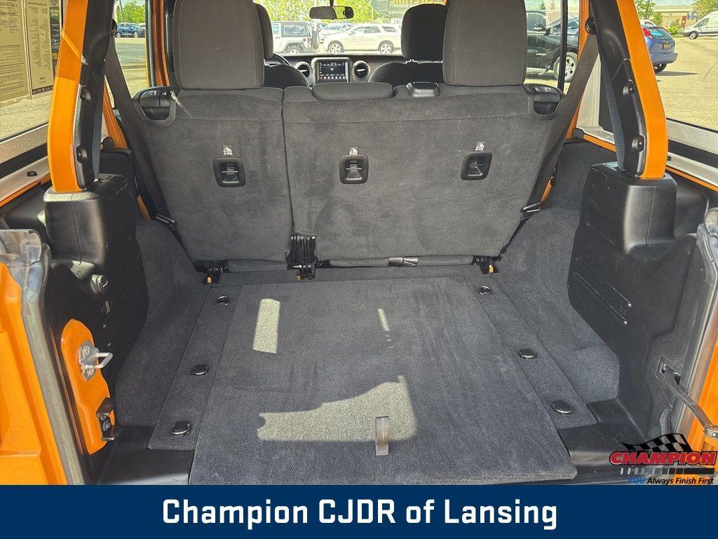 used 2021 Jeep Wrangler Unlimited car, priced at $32,995