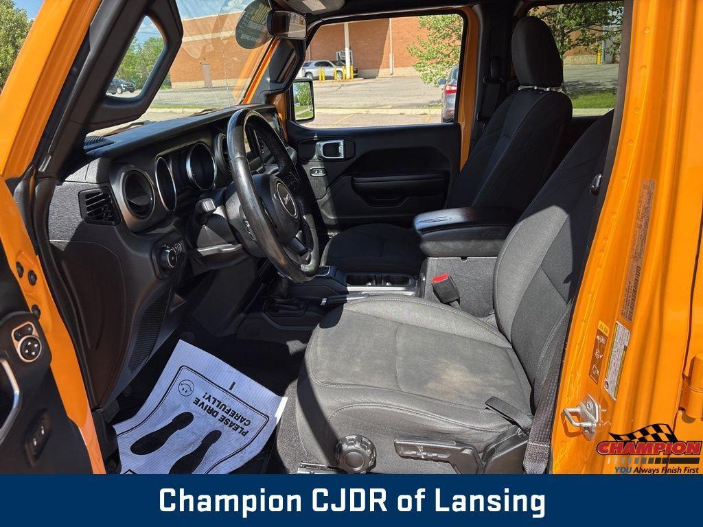used 2021 Jeep Wrangler Unlimited car, priced at $32,995