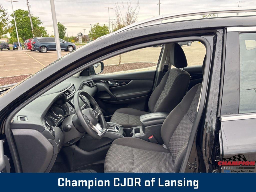 used 2019 Nissan Rogue Sport car, priced at $15,399