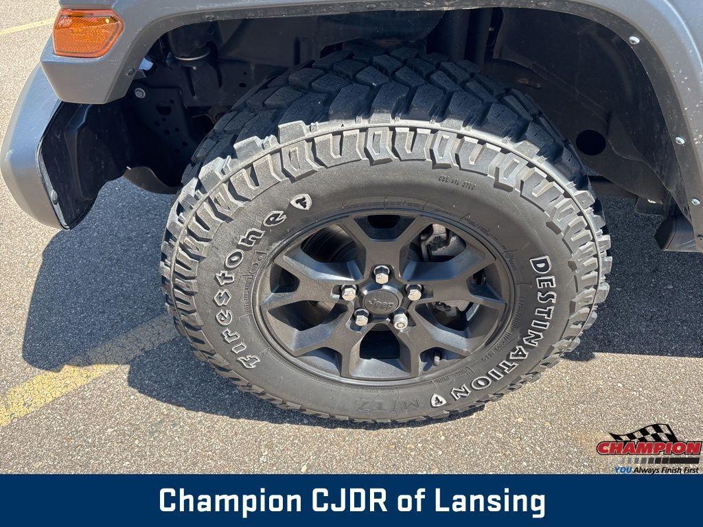 used 2021 Jeep Wrangler Unlimited car, priced at $29,071