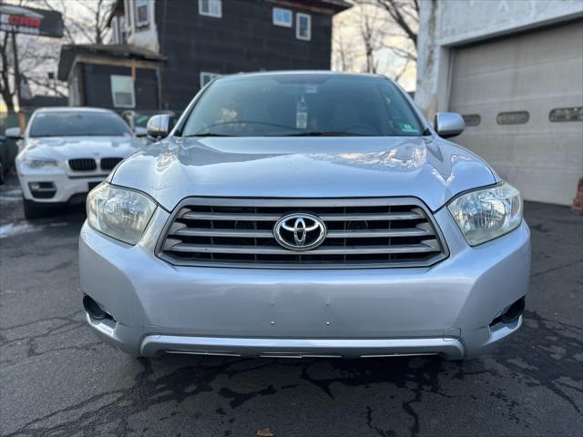 used 2010 Toyota Highlander car, priced at $7,499