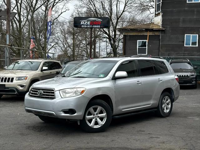 used 2010 Toyota Highlander car, priced at $7,499