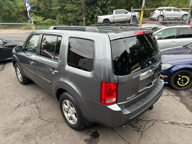 used 2011 Honda Pilot car, priced at $6,999