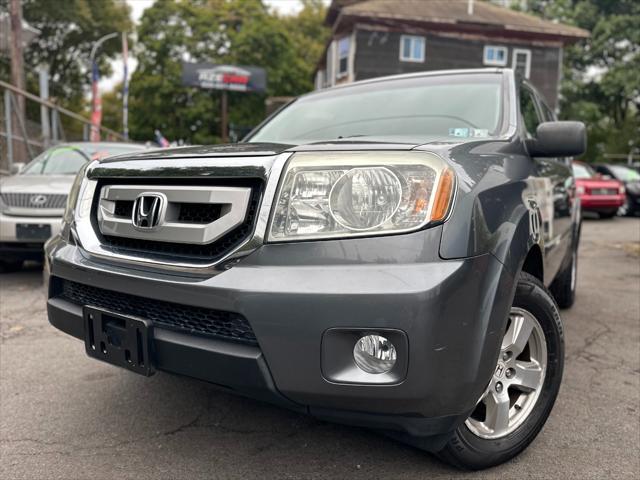 used 2011 Honda Pilot car, priced at $6,999