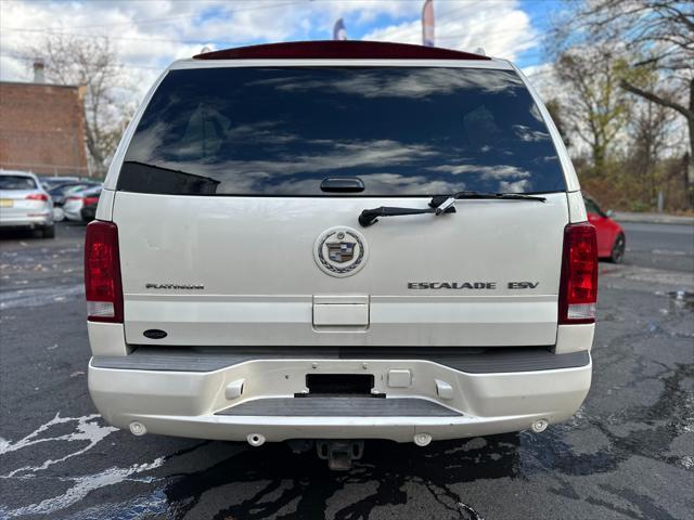 used 2005 Cadillac Escalade car, priced at $6,999