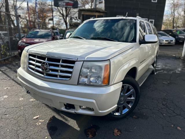 used 2005 Cadillac Escalade car, priced at $6,999