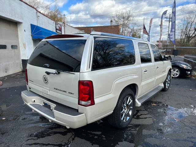 used 2005 Cadillac Escalade car, priced at $6,999