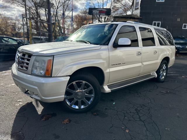 used 2005 Cadillac Escalade car, priced at $6,999