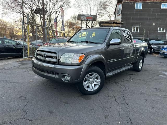 used 2006 Toyota Tundra car, priced at $14,999