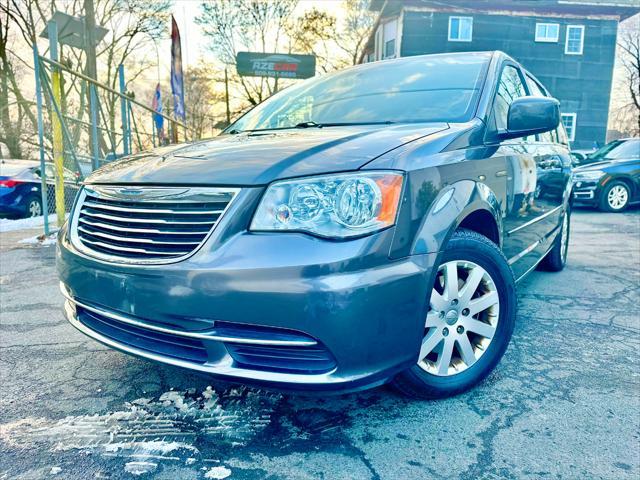 used 2015 Chrysler Town & Country car, priced at $6,499