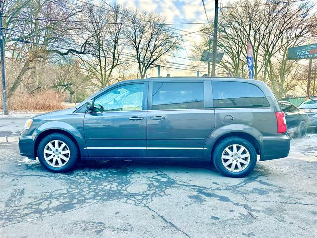 used 2015 Chrysler Town & Country car, priced at $6,499