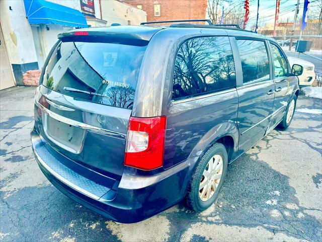 used 2015 Chrysler Town & Country car, priced at $6,499