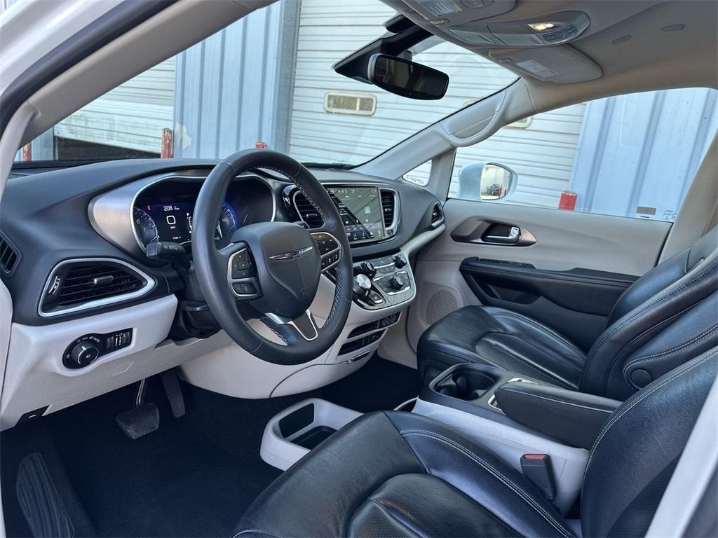 used 2022 Chrysler Pacifica car, priced at $24,050