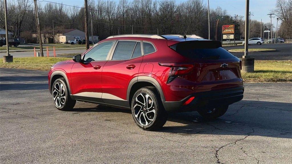 new 2025 Chevrolet Trax car