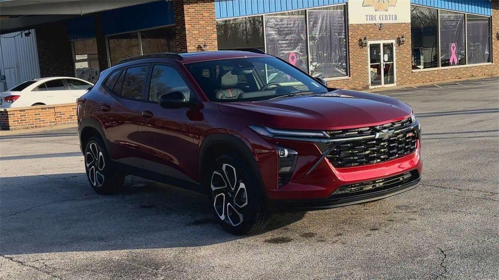 new 2025 Chevrolet Trax car