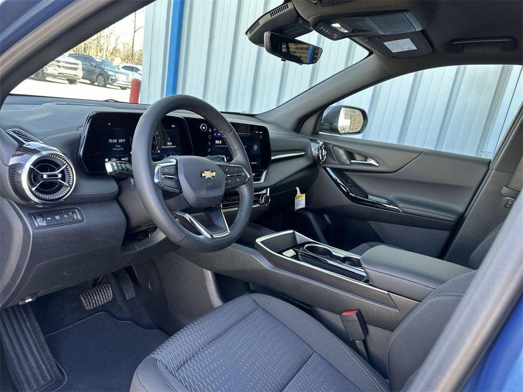 new 2025 Chevrolet Equinox car