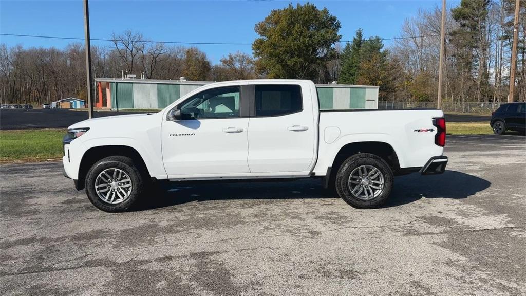 new 2024 Chevrolet Colorado car, priced at $43,811