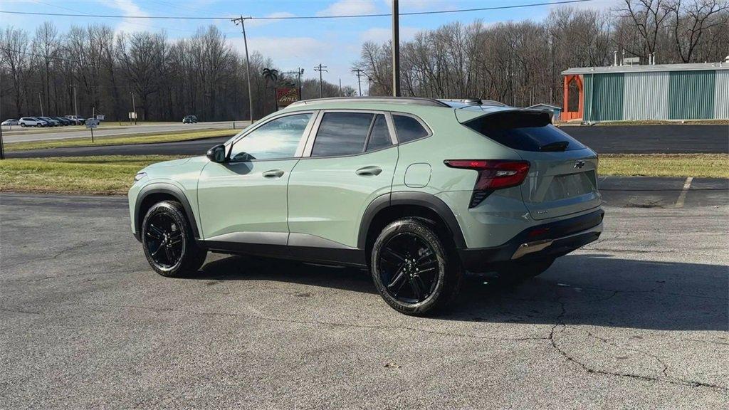 new 2025 Chevrolet Trax car, priced at $27,085