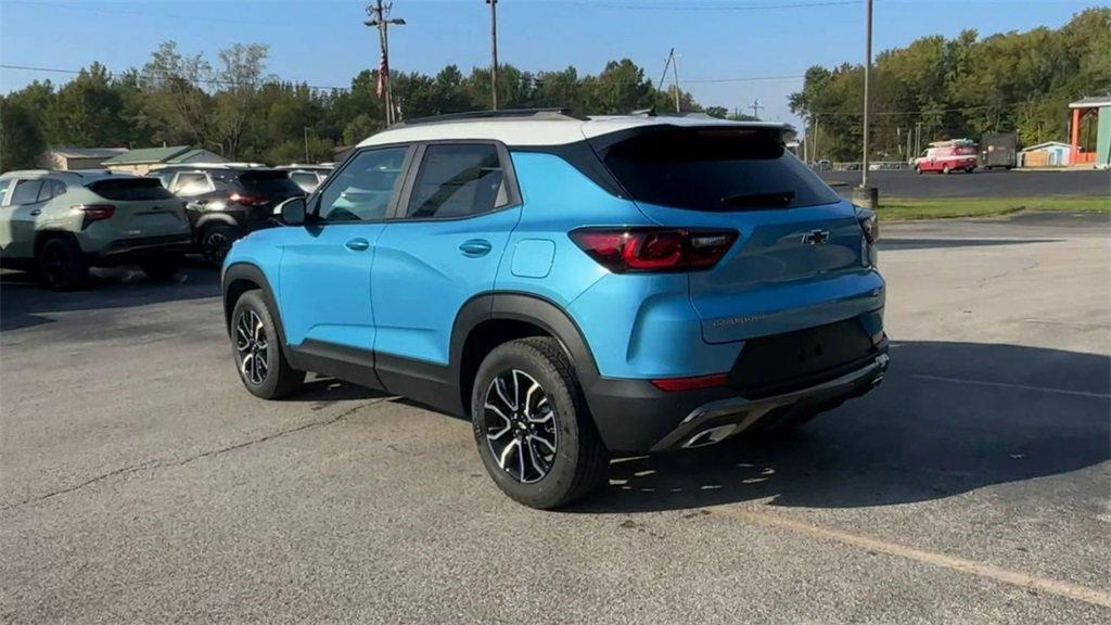 new 2025 Chevrolet TrailBlazer car, priced at $32,660