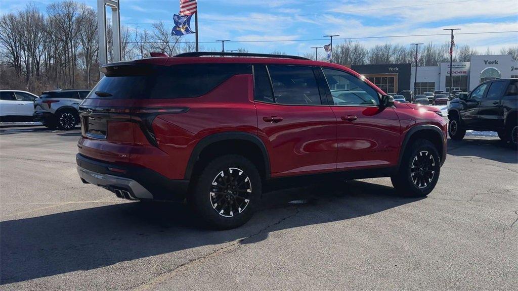 new 2025 Chevrolet Traverse car