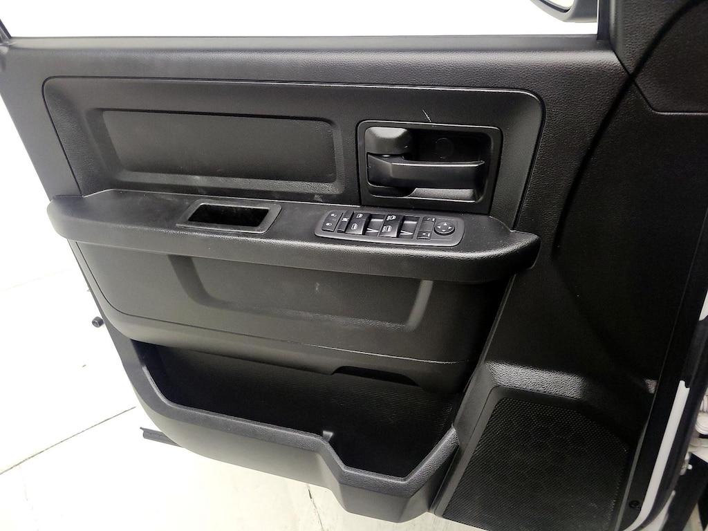 used 2020 Ram 1500 Classic car, priced at $23,998