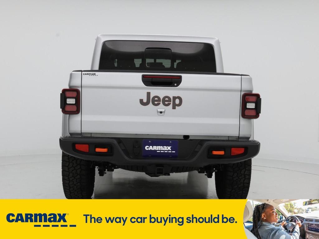 used 2022 Jeep Gladiator car, priced at $45,998
