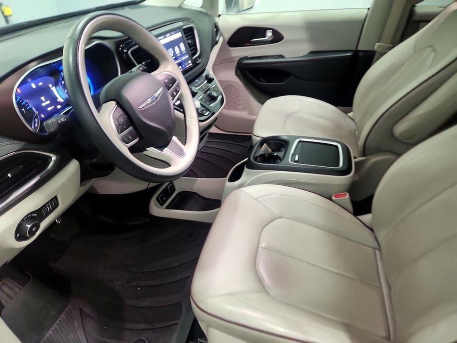 used 2020 Chrysler Pacifica car, priced at $30,998