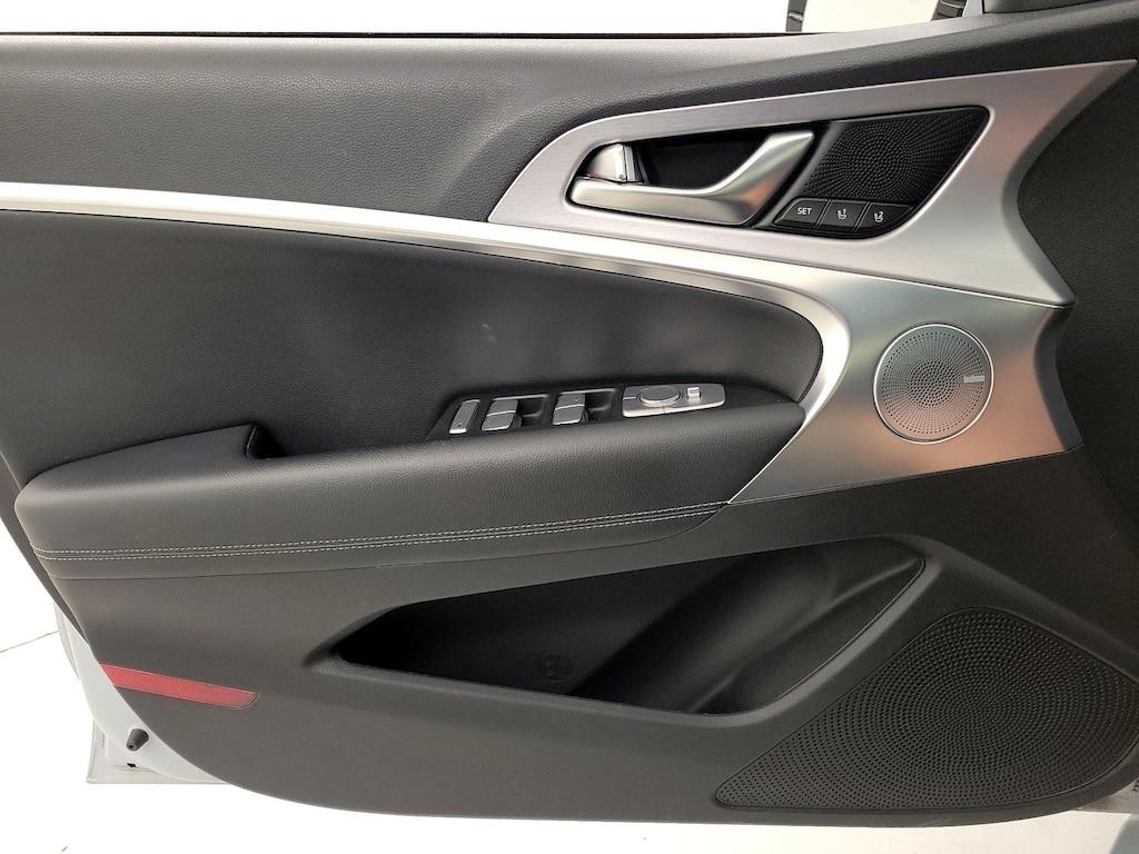used 2019 Genesis G70 car, priced at $21,998