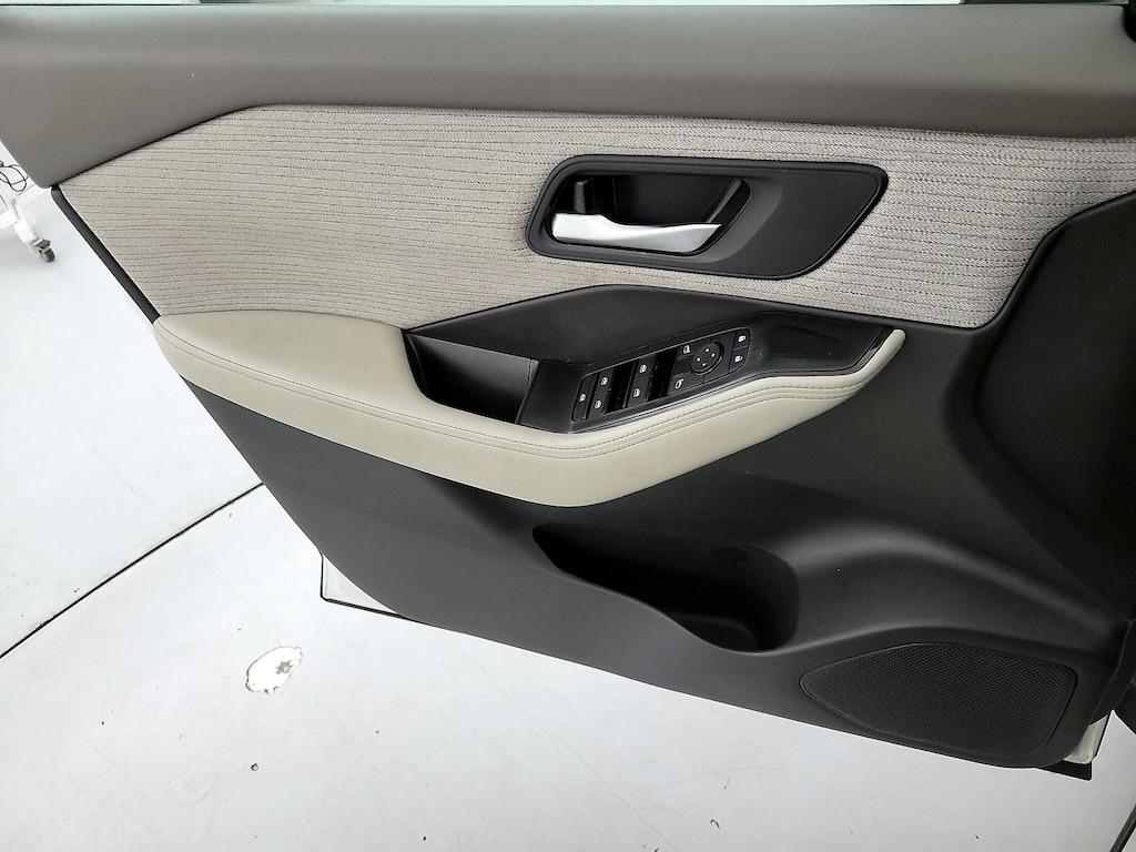 used 2023 Nissan Rogue car, priced at $23,998