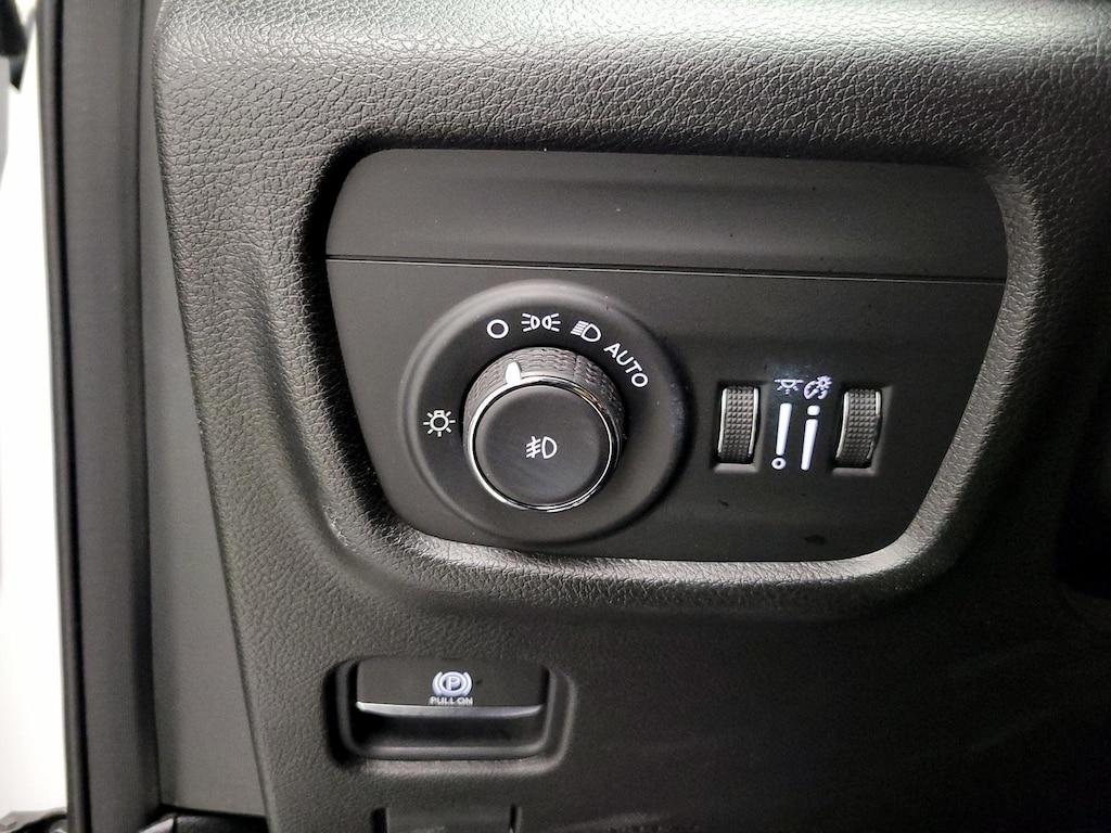 used 2022 Jeep Grand Cherokee car, priced at $32,998