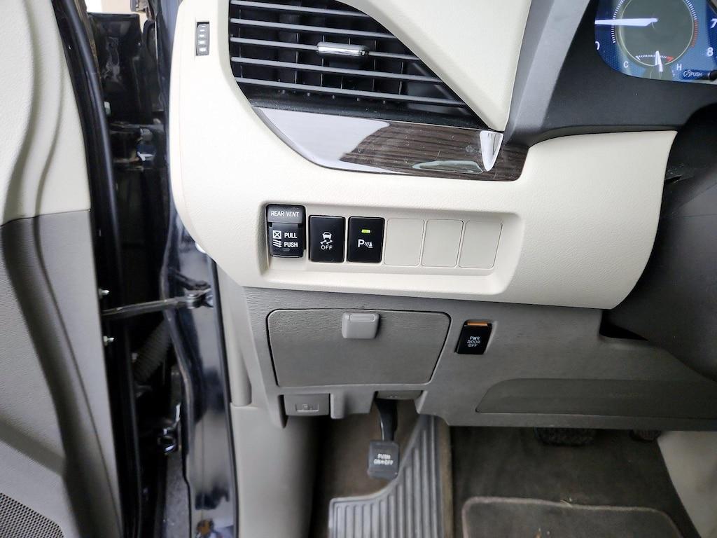 used 2018 Toyota Sienna car, priced at $30,998