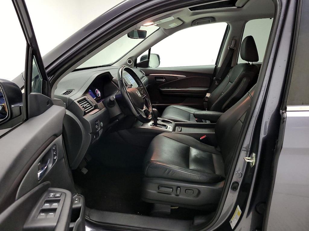 used 2019 Honda Pilot car, priced at $27,998