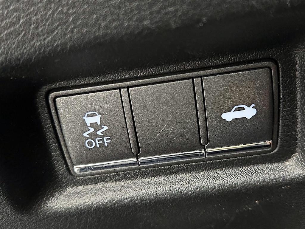 used 2017 INFINITI Q60 car, priced at $19,998