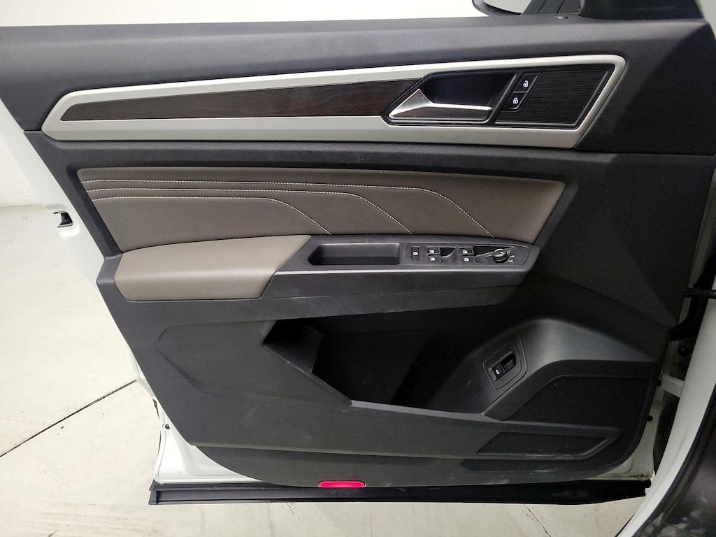 used 2021 Volkswagen Atlas car, priced at $24,998