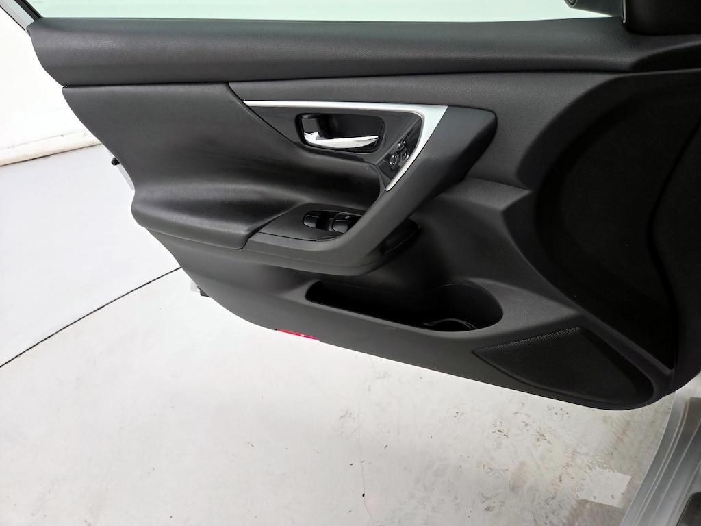 used 2013 Nissan Altima car, priced at $13,599