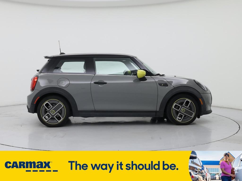 used 2022 MINI SE Hardtop car, priced at $23,998