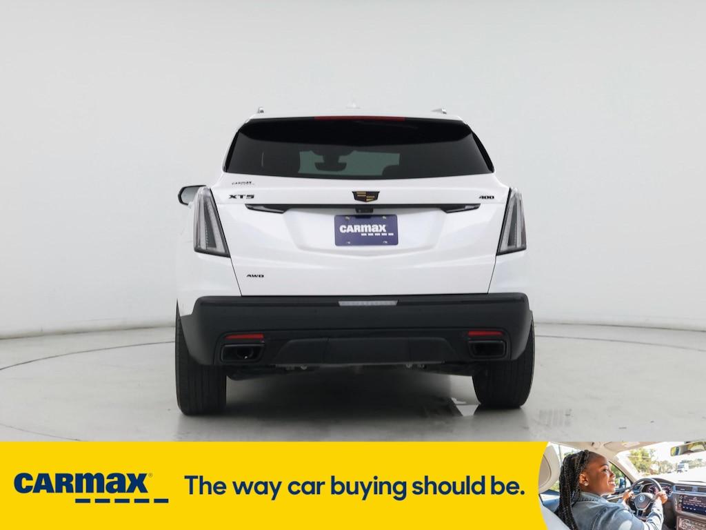 used 2021 Cadillac XT5 car, priced at $30,998
