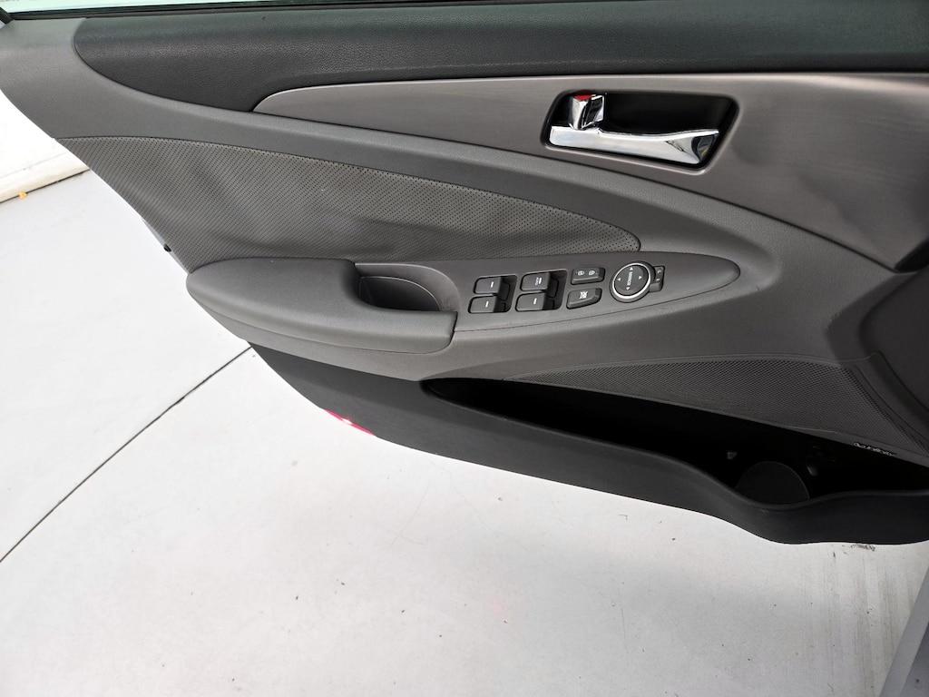 used 2015 Hyundai Sonata Hybrid car, priced at $14,599